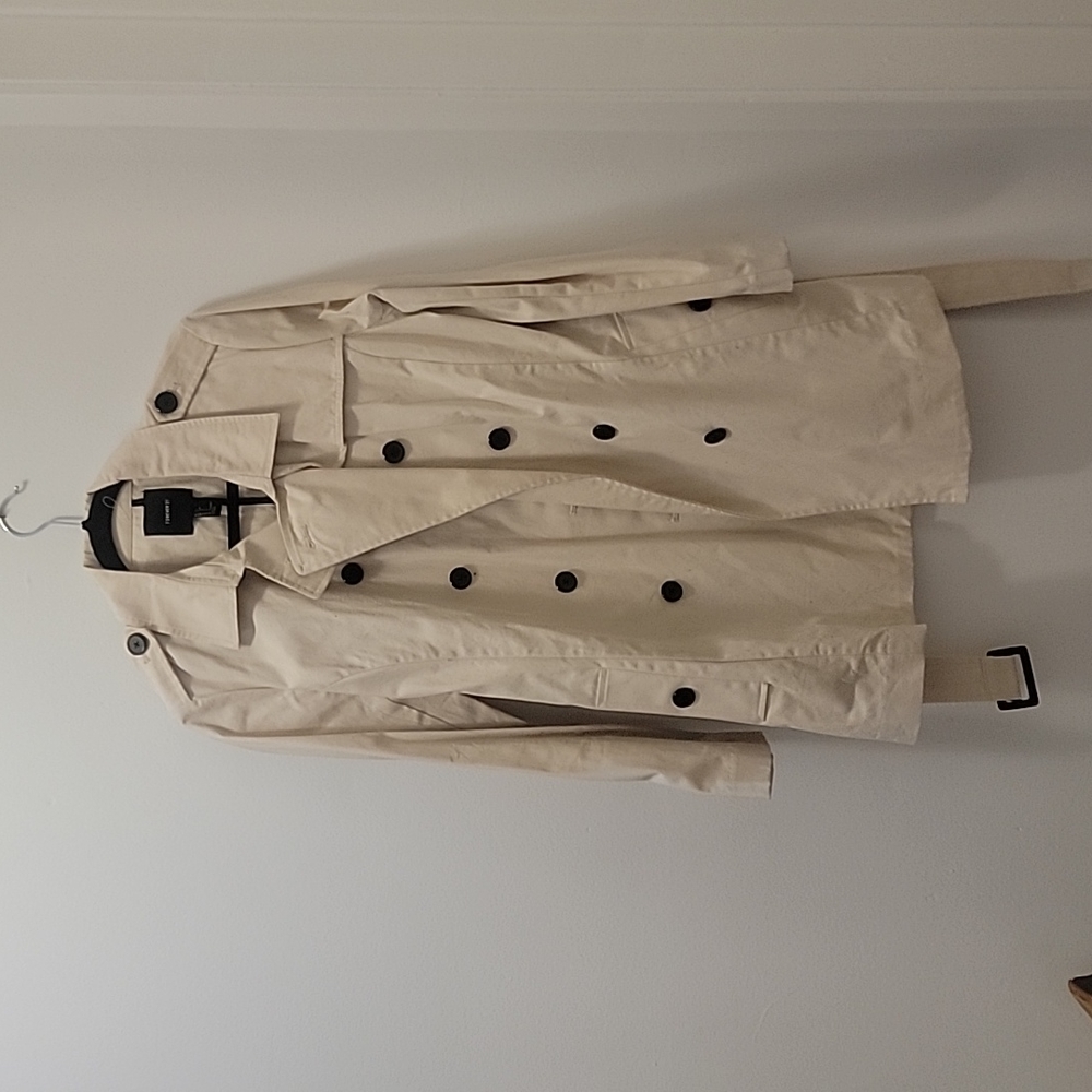 Trench coat